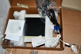 GIVISION P10PS 10.4″ 5-Wire Resistive Touchscreen Monitor RARE CLEAN WOR... - $5,510.87 MXN