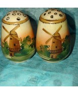 Vintage hand-painted Dutch windmill scene salt and pepper shakers - $466.48 MXN