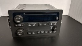 2003-2005 Chevy GMC Truck AM FM Radio Factory OEM CD Player Part Number 10357894 - £71.05 GBP