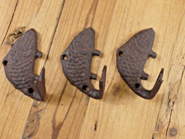 3 Fish Wall Hook Coat Hat Towel Beach Koi Hooks 3 3/4&quot; Rustic Cast Iron ... - $16.99