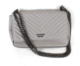 Victoria&#39;s Secret Pebbled Gray V-Quilt Street Shoulder Bag Chain Strap P... - £22.11 GBP
