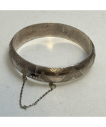 Sterling Silver Etched Geometric Design Bangle Bracelet Safety Clasp 19g... - $51.49 CAD
