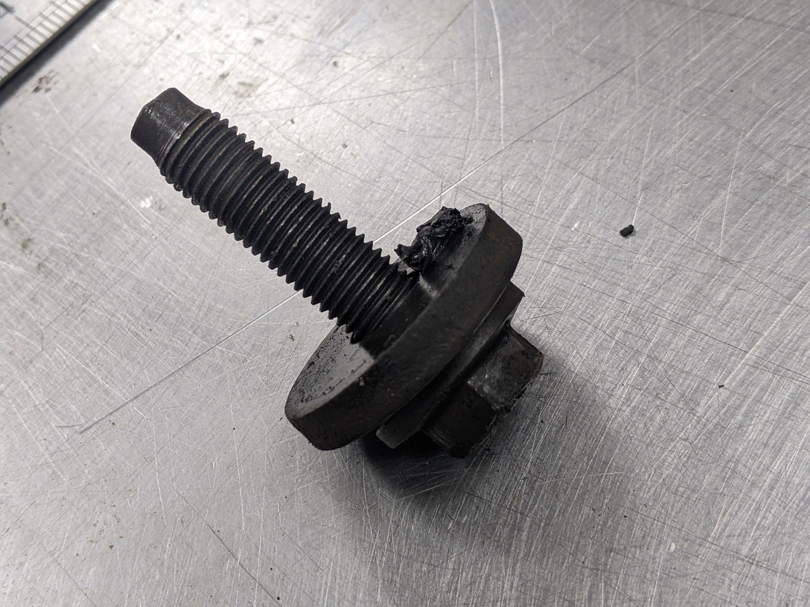 Crankshaft Pulley Bolt For 05-07 Ford Escape  3.0 Item image 2