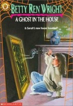 A Ghost In The House by Betty Ren Wright - Very Good - £6.84 GBP