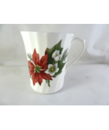 Royal Stuart Fine Bone China Poinsettia Tea Cup Gold Rim 3.75&quot; tall M.I.... - $21.71 CAD