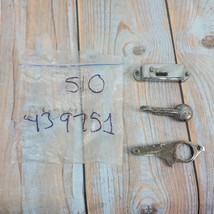 Jaguar XK150 420 LH Driver Quarter Window Light Catch Assembly Latch 3pc... - $655.59 MXN