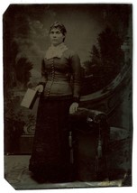 CIRCA 1860&#39;S 1/6th TINTYPE Lovely Woman In Victorian Dress Holding Book - £13.04 GBP