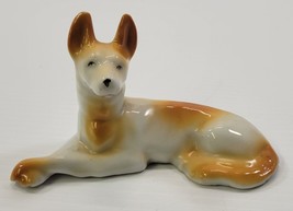 *B4) Vintage Brown Orange Shepherd Porcelain Laying Dog Figurine Japan - £15.80 GBP