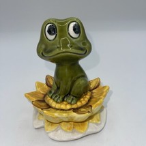 Neil The Frog Sears Vintage Frog And Lily Pad Salt And Pepper Shakers 19... - $44.55