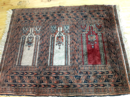 Vintage Oriental Kaseri(?) Prayer Rug, Pakistan, Nice Condition, 42&quot; x 31&quot; - £91.66 GBP
