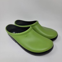 Sloggers Womens Garden Shoes Sz 10 M Green Waterproof Casual Slip Ons Clogs - £26.97 GBP