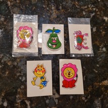Lot Of 5 Vintage Googly Eyes Puffy Stickers Crab Cat Pear &amp; 2 Lions - £28.70 GBP
