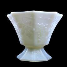 Anchor Hocking Milk Glass Footed Candy Dish Vintage 1950s Harvest Grapes... - $14.70