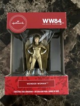 Hallmark 2020 Wonder Woman WW84 Red Box Ornament Walmart Exclusive New in Box - £15.78 GBP