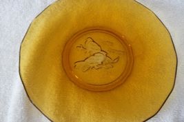 Tiara Glass "Two Turtle Doves" Christmas Plate #113 - $3.99