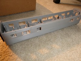 MTH O Scale Undecorated Passenger Car Body Shell with Interior 12.5&quot; Long - $353.08 MXN