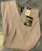 Dickies Men&#39;s Slim Fit Straight Leg Poplin Work Pants Tan / Khaki 28 x 3... - $19.80