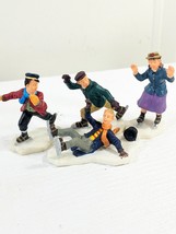 Lemax Ice Skating Follies Holidays &amp; Seasons #02431 children figurines Christmas - £12.35 GBP