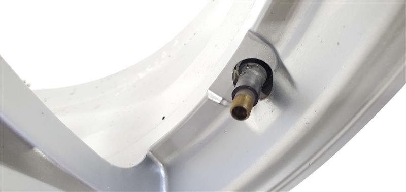 Wheel Rim 18x7 Has Rash See Pics OEM 2010 2011 2012 Hyundai Santa FE Item image 3