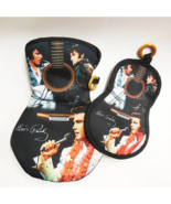 Elvis Presley guitar shaped oven mitt &amp; pot holder set of 2 - $372.19 MXN