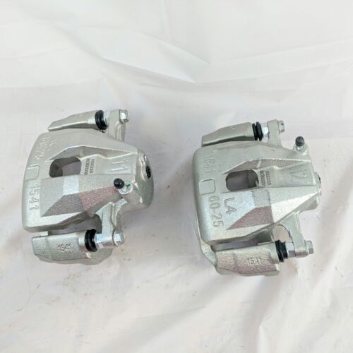 Primary image for Fits Nissan Sentra Altima Maxima Infiniti I30 Pair Front LH RH Brake Calipers