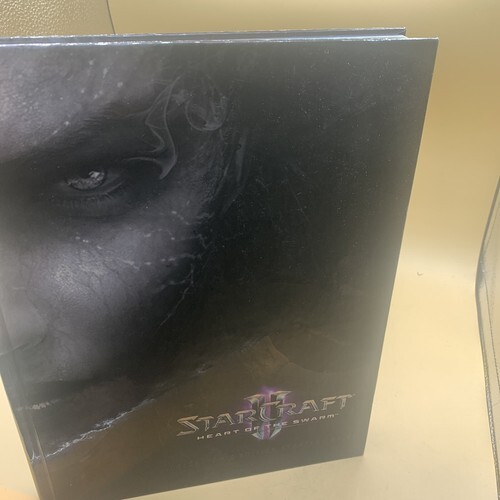 StarCraft 2 II: Heart of the Swarm Collectors Edition Guide Hardcover Item image 14