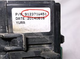 12-13-14-15 KIA RIO  AUTOMATIC /  ENGINE BAY /FUSE/RELAY/BOX image 4