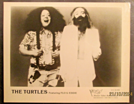 THE TURTLES: (RARE VINTAGE ORIG, ROCK &amp; ROLL RECORD PROMO PHOTO) 70.S -90,S - $1,876.31 MXN