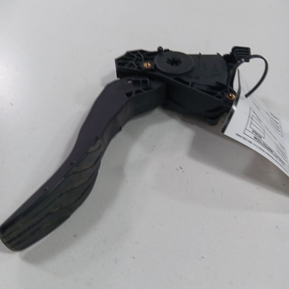 Nissan Sentra Gas Pedal  2023 2022 2021 2020 - $54.94 Nissan Sentra Gas Pedal  2023 2022 2021 2020 - $54.94