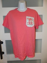 Gildan Coral SS W/Embroidered C T-Shirt Size M Women&#39;s EUC - £12.54 GBP