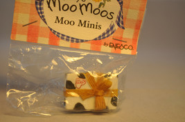 Mini&#39;s: Cow Paper Wrapped Present - £10.29 GBP