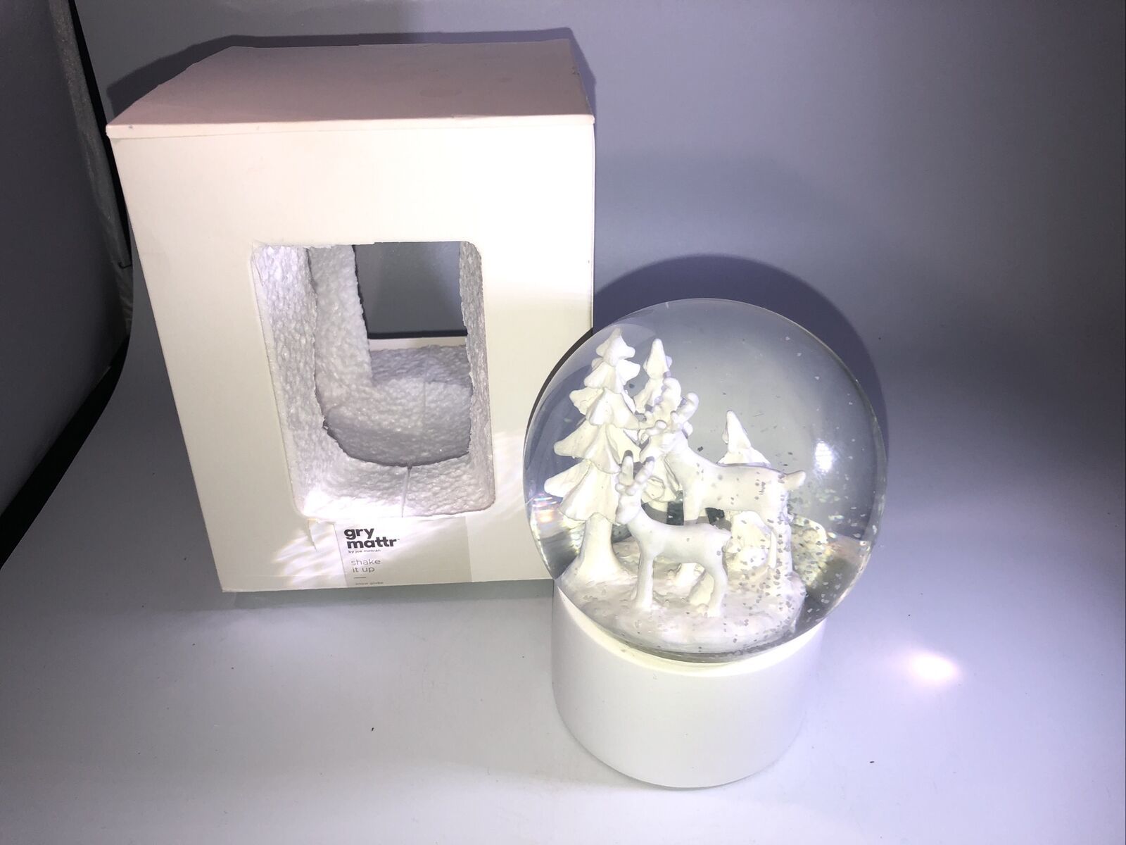 Gry Mattr By Joe Mimran Christmas Ornament/Globe Shake It Up-BRAND NEW-SHIP24HRS Item image 9