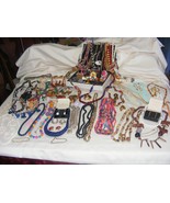Vintage Jewelry Lot 9+ Pounds 100+ Pieces 50+ Necklaces Bracelets Earrin... - €224,70 EUR