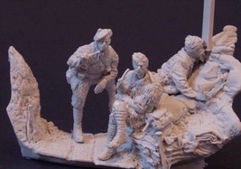 1/32 54mm Resin Model Kit British Soldiers in the Trench WW1 Unpainted - £47.32 GBP