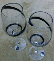 Souffle a la bouche black striped wine glasses (2) image 2