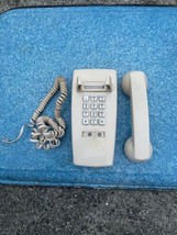 AT&amp;T Touch Tone Touchtone Wall Home Phone FOR PARTS - $29.69