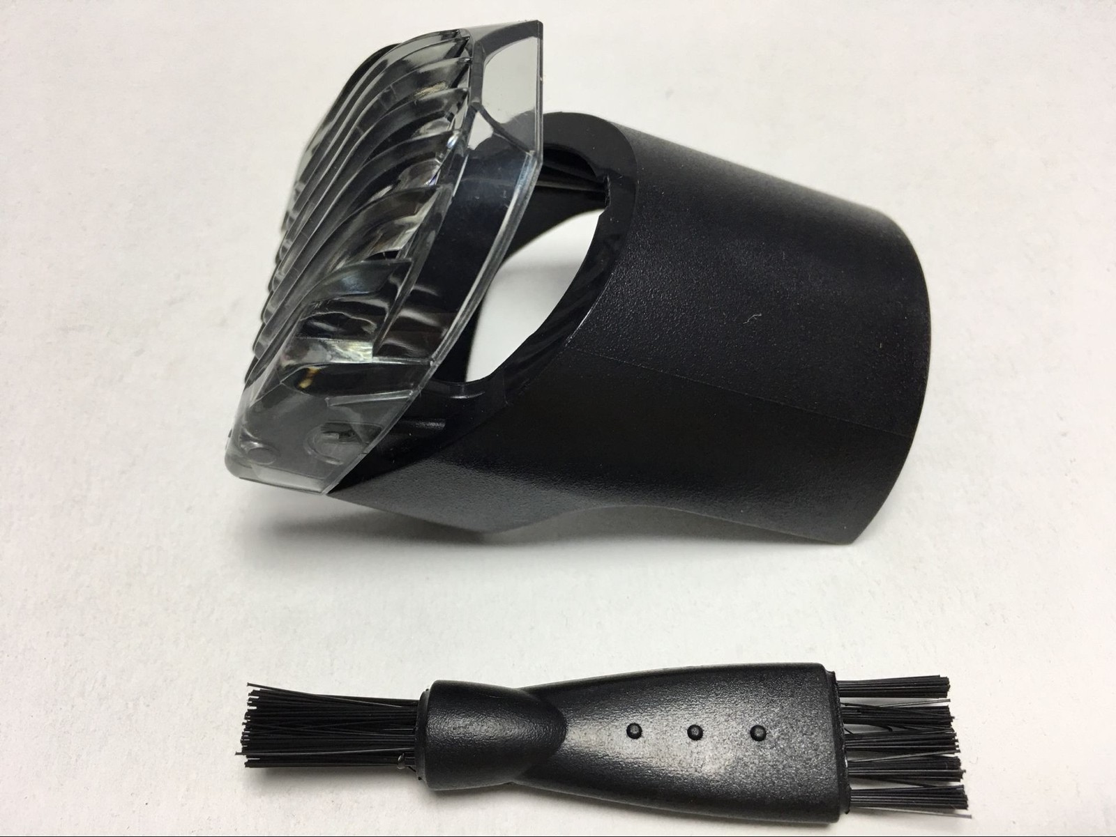 New Hair Clipper For Philips CP 9258 Men Beard Trimmer COMB BT7090 BT7085 1-18mm