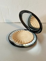 chantecaille perfect blur finishing powder light/medium 8g/.28oz NWOB - £57.98 GBP