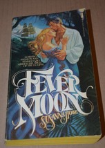 Vintage Fever Moon by Susanna Howe PB Romance Novel - £7.05 GBP