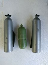 1960S Vintage Hasbro Gi Joe Flame Thrower Bottle &amp; Scuba Tanks - £15.49 GBP