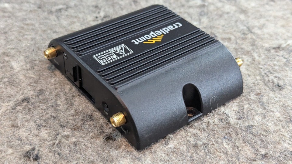 Cradlepoint IBR200-10M-VZ Cloud Manage Networking Router - Unit Only Item image 6
