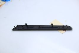 11-18 VOLKSWAGEN JETTA FRONT RIGHT PASSENGER SIDE DOOR TRIM MOLDING Q0181 image 10
