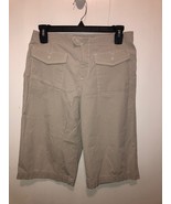 Vintage Lands End Womens SZ 4 Beige Chino Bermuda Shorts Pockets 28X12 - $19.00 CAD
