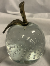 Vintage Clear Apple Brass Stem &amp; Leaf Art Glass Paperweight Controlled Bubbles - £7.34 GBP