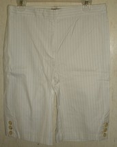 Excellent Womens Nautica White Pinstripe Bermuda Shorts Size 6 - £19.77 GBP