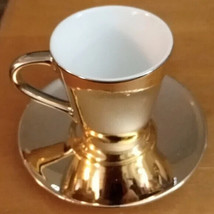 Starbucks Espresso 2013 Gold Cup And Saucer - $16.76