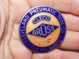 Vintage 1921 Cleveland Pneumatic Tool Co. Cleco Gruss Enamel Badge - $34.65