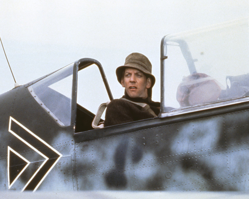 Primary image for Donald Sutherland in The Eagle Has Landed Vintage World War 2 Airplane 16x20 Can