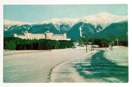 Mount Washington Hotel in Winter New Hampshire NH UNP Tichnor Postcard c... - £3.98 GBP