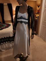 Jones New York Bridal White Satin Nightgown Black Lace Peignoir Robe Negligee  S - £37.98 GBP